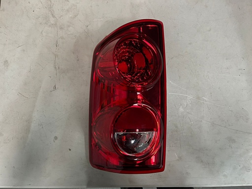 Luz trasera izquierda Dodge Ram 1500 2007-2008