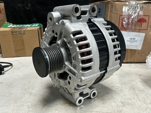 Alternador 180AMP BMW 135i 2008-2010 / 335d 2009-2010 / 335i 2007-2010 / 535i 2008-2010