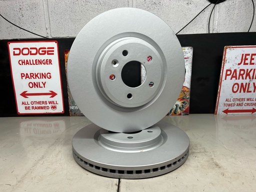 Discos Delanteros Ventilados GOODYEAR 322mm Ford Explorer 2011-2019 / Flex 2012-2019 / Taurus 2011-2019 / Lincoln MKT 2011-2019 / MKS 2012-2013.