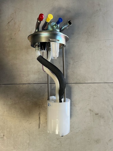 Bomba de Combustible Diesel Chevrolet Silverado 2500 HD 2005-2007 6.6L V8 / GMC Sierra 2500 HD 2005-2007 6.6L V8.