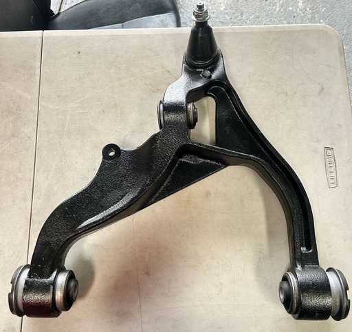 Tijereta inferior izquierda para Ram 1500 2006 al 2018 / 1500 Classic 2019 al 2024
