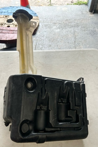 Reservorio de coolant para Chevrolet C1500 / K1500 1994 a 1999 (usado)