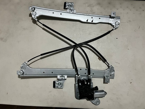 Maquina de Ventana Trasera Derecha Chevrolet Silverado 1999-2006 / Avalanche 2002-2006 / Suburban 2000-2006 / GMC Sierra 1999-2006.