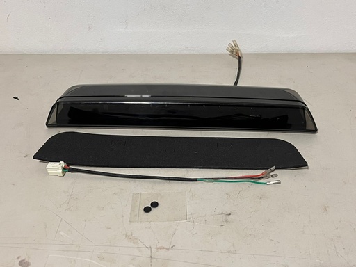 Tercera Luz LED para Nissan Titan 2004-2015 / Frontier 2005-2016.