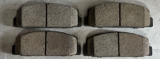 PASTILLAS TRAS CERAMICA MAZDA 6 03/05