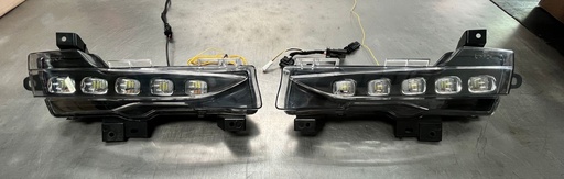 Halógenos Neblineros OEM Doble Color LED DRL Luz Blanca/Amarilla/Luz de Señal de Giro Secuencial para Tesla Model 3 de 2021 al 2023