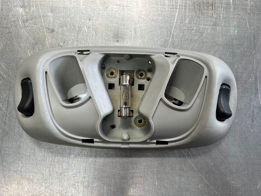 LAMPARA DE CABINA FORD EXCURSION 02/05 F250/F350/F450/F550 02/07