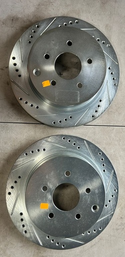 Discos traseros Perforados / Ventilados para Nissan Quest 2004 al 2017 / Murano 2003 al 2024 / Pathfinder 2013 al 2020