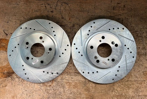 Discos Delanteros Perforados Honda Accord 2003-2012 / Odyssey 1999-2004 / Pilot 2003-2008 / Acura TL 1999-2008 / CL 2001-2003 / TSX 2004-2014 / MDX 2001-2006.