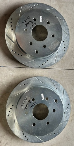 Discos traseros Perforados / Ventilados para Nissan Armada 2017 al 2024 / Infiniti QX56 2011 al 2013