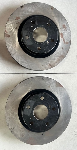 Discos delanteros Ventilados Avalon 2008 al 2018 / Camry 2007 al 2017 / Corolla IM 2017 al 2018 / Matrix 2009 al 2013 / Rav4 2006 al 2018 Diámetro: (296mm)