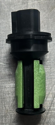 SENSOR NIVEL LIMPIAPARABRISAS CHEVY SILVERADO/COLORADO/TAHOE 15/18