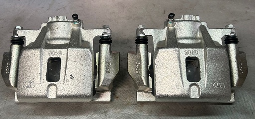 Calipers delanteros para Lexus RX330 2004 al 2006 / RX350 2007 al 2009 / RX400H 2006 al 2008 / Toyota Highlander 2006 al 2007