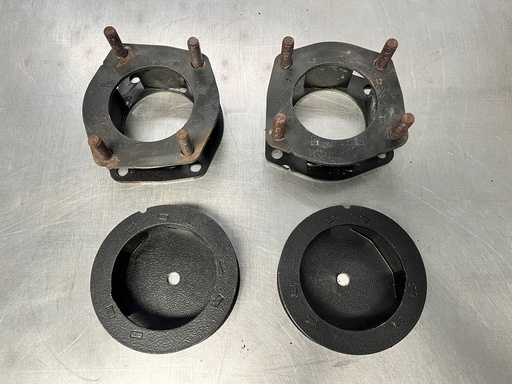 Kit de Calzas de Levante Delanteras y Traseras para Jeep Commander XK 06-10 / Jeep Grand Cherokee WK 05-10