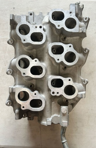 Múltiple de admisión para Ford Mustang 2001 al 2004 3.8L (usado)