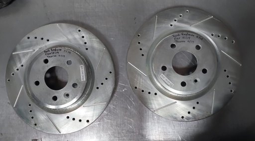 Disco delantero derecho e izquierdo perforados ventilados para Ford Explorer/Flex/Taurus 11-19