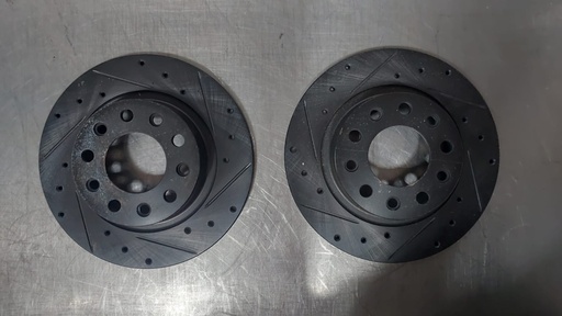 Discos traseros perforados solidos para Dodge Dart 2013-2016