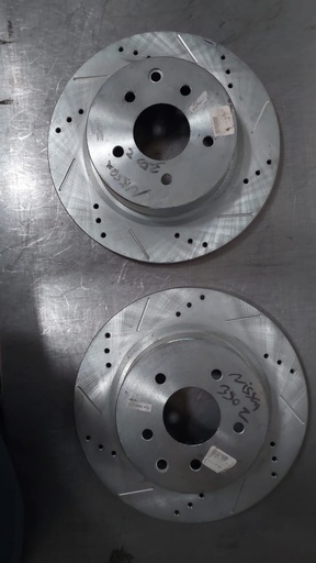 Discos trasero perforado ventilado para Nissan 350Z