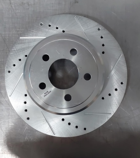 Disco trasero perforado ventilado para CHRYSLER 300 13-14
