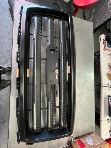 Parrilla Negra / Detalles en Cromo GMC Sierra 2014 2015