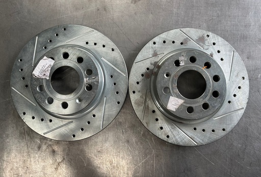 Discos delanteros Perforados / Ventilados para Jetta 2011 al 2015 Diámetro: (280mm)