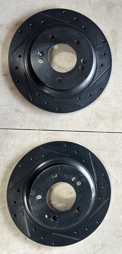 Disco trasero Perforado / Sólido con freno de estacionamiento eléctrico para Hyundai Elantra GT 2018 al 2020 / Sonata 2015 al 2019 / Azera 2016 al 2017