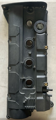 TAPA DE VALVULAS HYUNDAI ELANTRA / TIBURON 1.8L 01-03