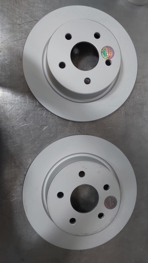 Discos traseros solidos para Ford C-MAX 2017