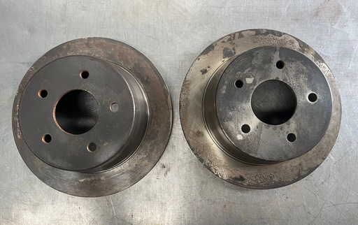 Discos traseros ventilados solidos para Jeep Grand Cherokee 99-04