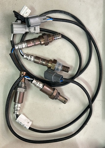 Sensor de oxígeno Toyota Sienna 2004 al 2006 3.3L V6