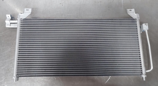 Condensador de Aire A/C Mazda Protege 2001-2003