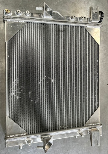 Radiador 3 filas para Jeep JK 3.6L 3.8L V6 2007 al 2018