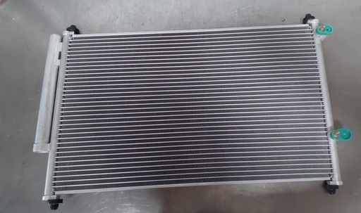 Condensador de Aire A/C Toyota Corolla 1.8L 2009-2019 / 2.4L Corolla 2009 -2013.