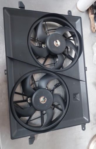 Ventilador de refrigeración del radiador para Chevrolet Traverse V6 3.6L 2009-2013