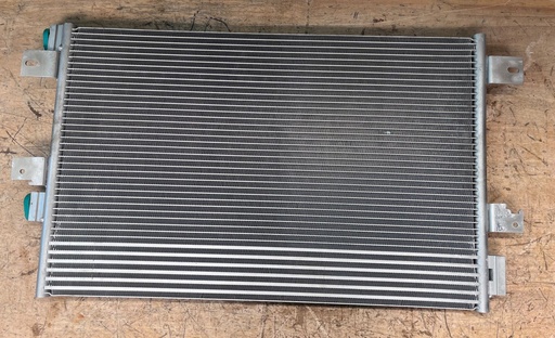 Condensador de Aire A/C Jeep Compass 2007-2010 / Patriot 2007-2009.