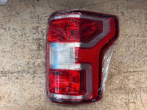 Luz Trasera Derecha Ford F150 2018-2020